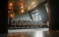 Theater unterm Dach mit Blick auf den Zuschauerraum